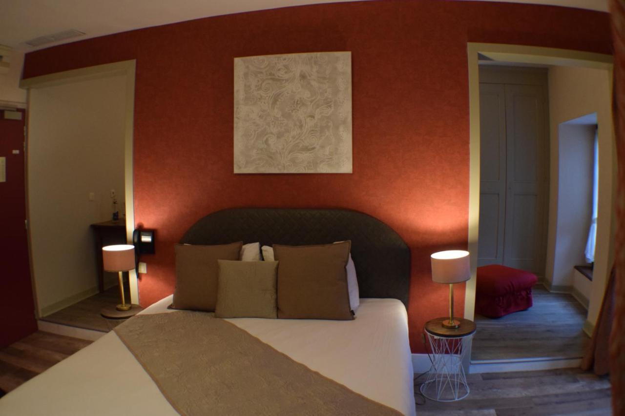 Logis Hotel-Restaurant Le Relais Hauterives Bagian luar foto
